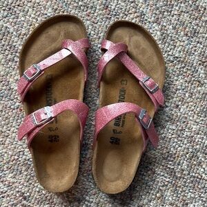 🌟Birkenstock Pink Glitter Sandals